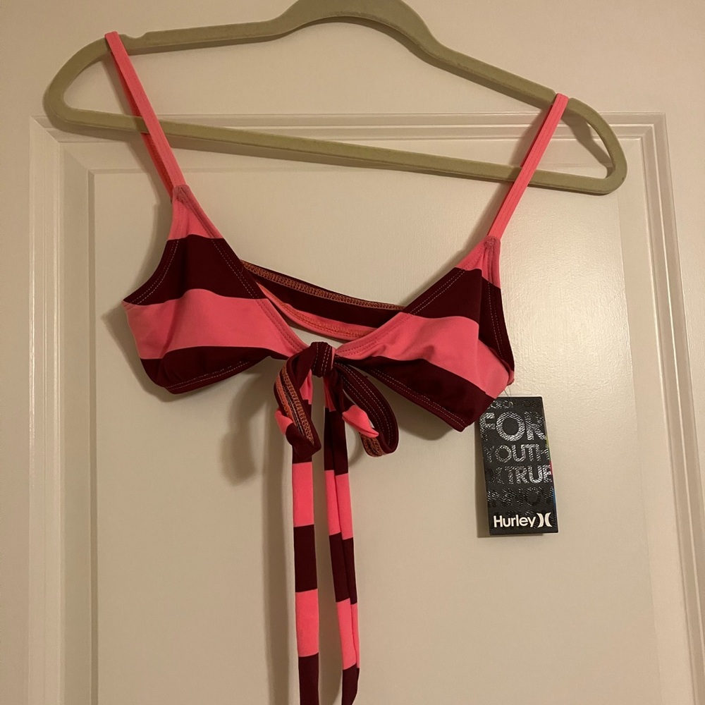 NWT Hurley Pink and Burgundy Lined Wrap Bikini Top Size XS